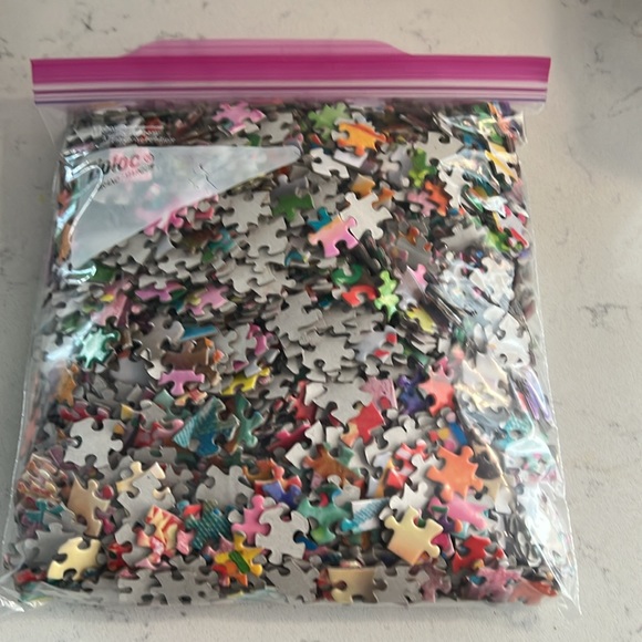 BUFFALO 2000pc Baker’s Dozen - Picture 3 of 3